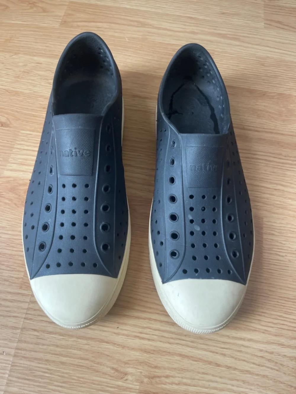 Native Men’s Black Jefferson Shoes / Slip On Sandals Size 13